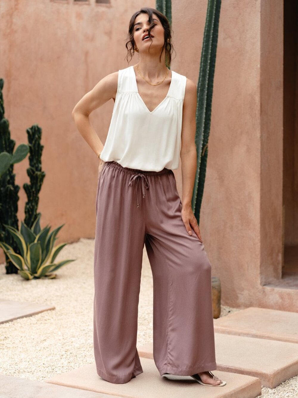 Nomad The Label Kasbah Ecovero Pants NWT Plum Wide Leg M